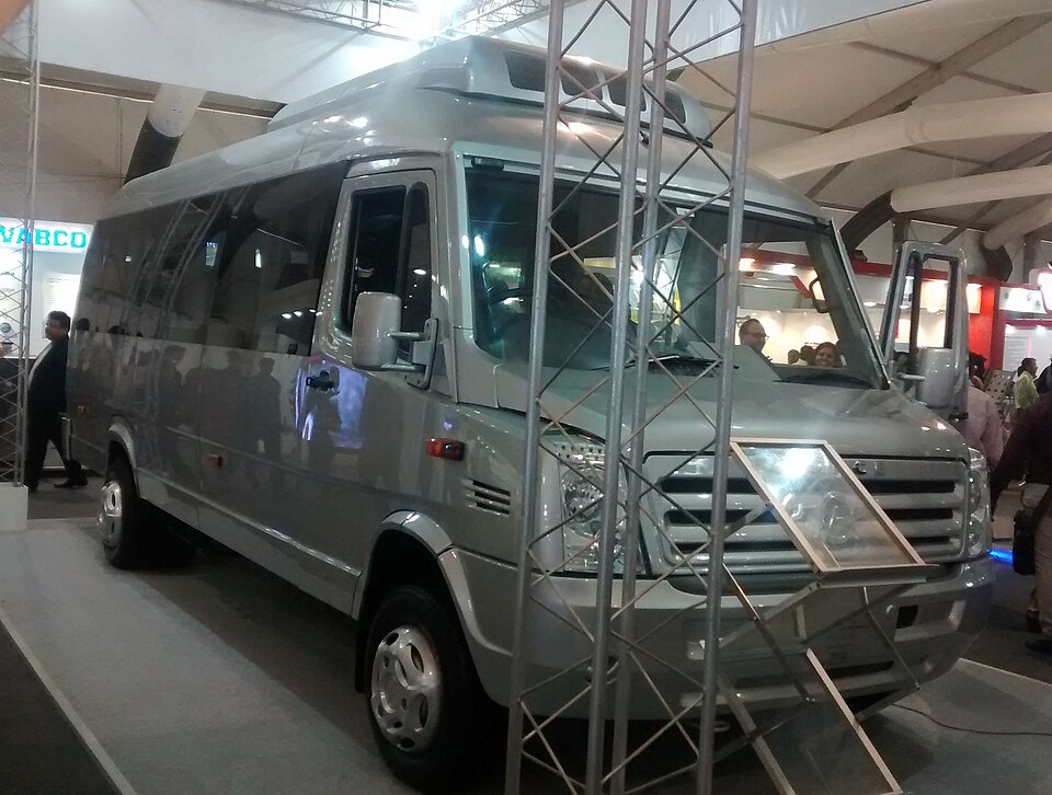 16 Seater Tempo Traveller on rent in Indore
